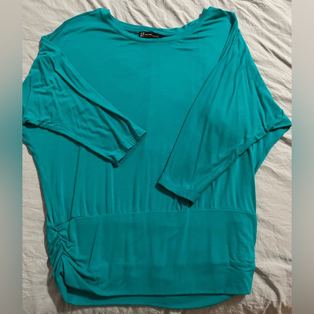 Teal top